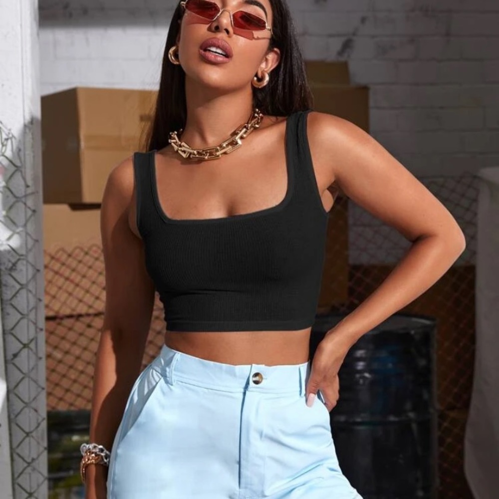 Black crop top